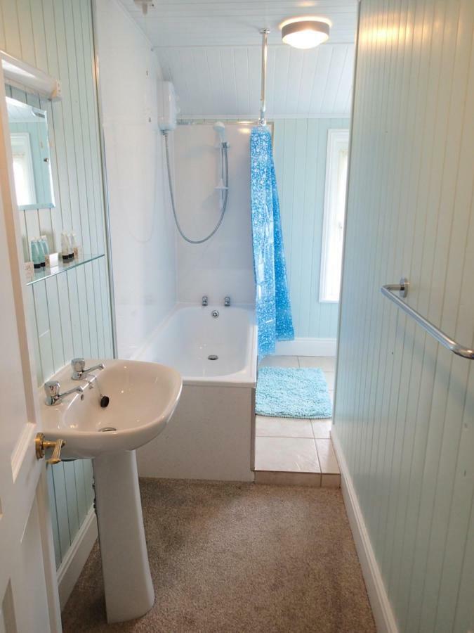 Halcyone Villa Каус Екстериор снимка